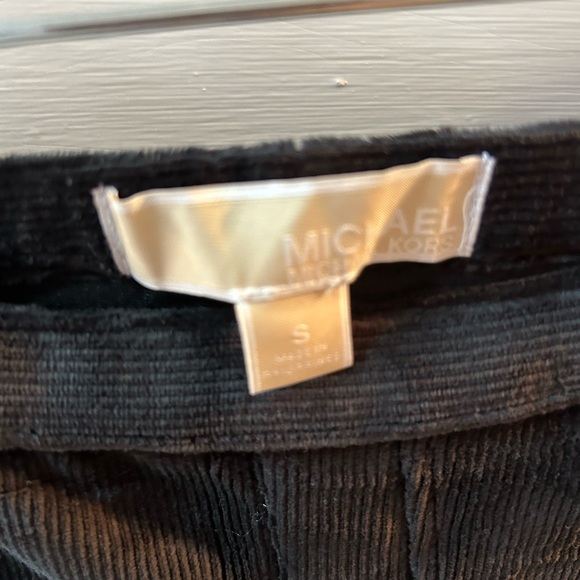 Michael Michael Kors -Basic Black Velvety Pants Size - small - Picture 5 of 12